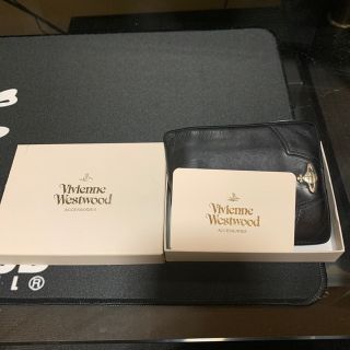 ヴィヴィアンウエストウッド(Vivienne Westwood)のヴィヴィアンウエストウッド　二つ折り財布(財布)