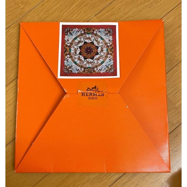 Hermes(エルメス)のエルメス☆スカーフ☆カレ☆90 レディースのファッション小物(バンダナ/スカーフ)の商品写真