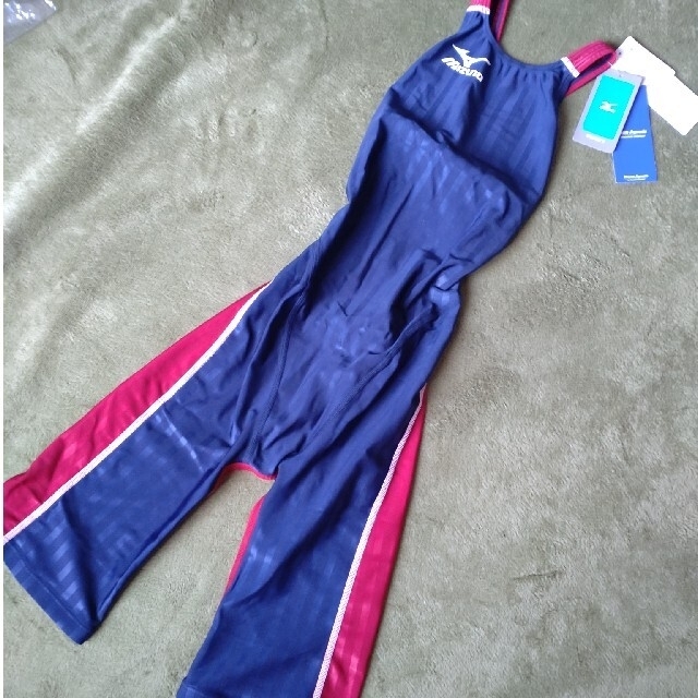 MIZUNO(ミズノ)の新品未使用 MIZUNO ミズノ レディース 競泳水着 サイズL Fina認証 レディースの水着/浴衣(水着)の商品写真