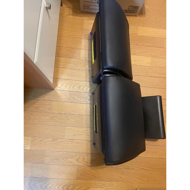 ヴォクシー80系 オットマン