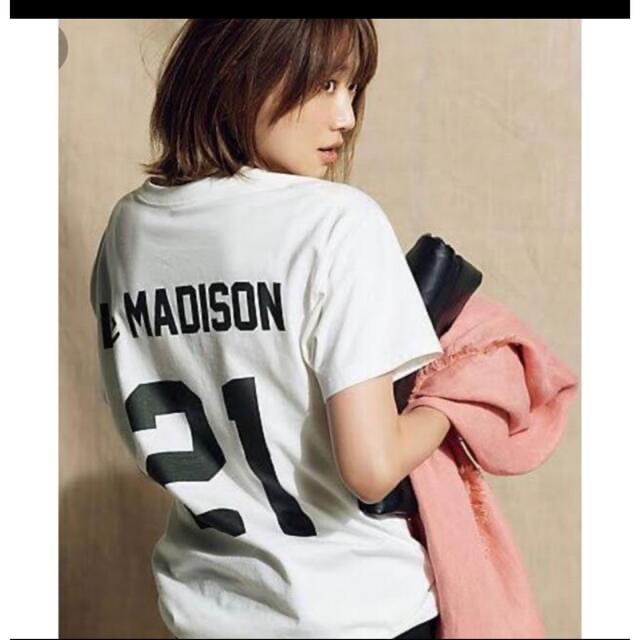 MADISONBLUE(マディソンブルー)のマディソンブルー　　Tシャツ レディースのトップス(Tシャツ(半袖/袖なし))の商品写真