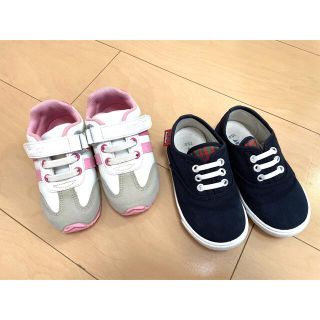ファミリア スリッポンの通販 300点以上 | familiarを買うならラクマ