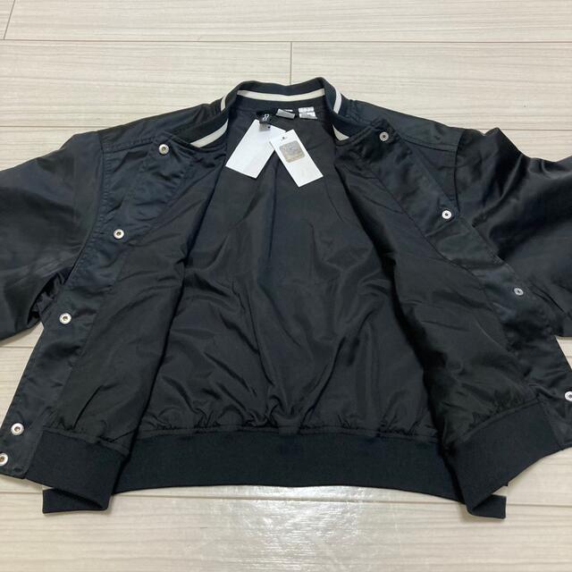 H&M - 新品◇H&M◇レイダース サテン ショート丈 刺繍 ワッペン H&M - 新品◇H&M◇レイダース サテン ショート丈 刺繍 ワッペン