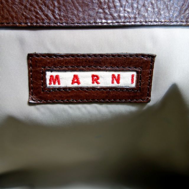 Marni(マルニ)の【定番】MARNI　フルレザーバルーンバッグ　マルニ レディースのバッグ(ハンドバッグ)の商品写真