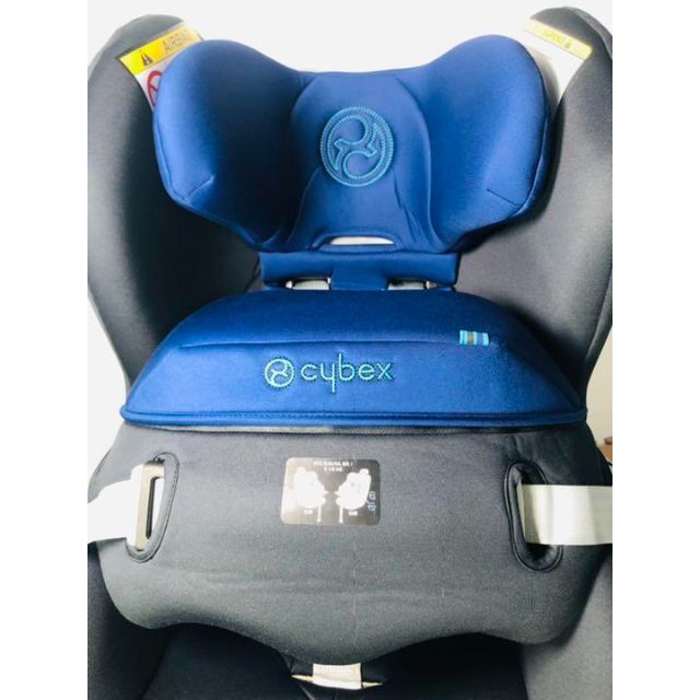 cybex(サイベックス)の【美品】サイベックス シローナ チャイルドシート ISOFIX キッズ/ベビー/マタニティの外出/移動用品(自動車用チャイルドシート本体)の商品写真