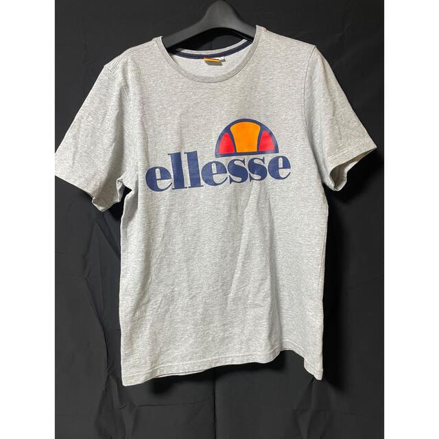 ellesse(エレッセ)のellesse グレーTシャツ メンズのトップス(Tシャツ/カットソー(半袖/袖なし))の商品写真