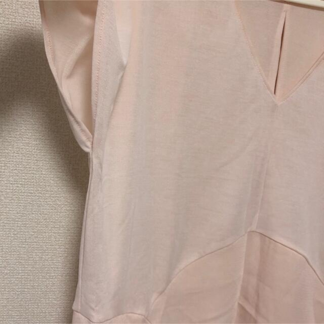 ZARA(ザラ)のZARA ピンクトップス レディースのトップス(シャツ/ブラウス(半袖/袖なし))の商品写真