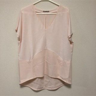 ザラ(ZARA)のZARA ピンクトップス(シャツ/ブラウス(半袖/袖なし))