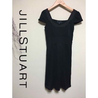 ジルスチュアート(JILLSTUART)のジルスチュアート　ブラック　無地　シンプル　ワンピース　size0(ひざ丈ワンピース)