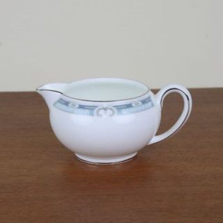 ウェッジウッド(WEDGWOOD)のウェッジウッド　メイスフィールド　ミルクジャグ　ピッチャー　プラチナ　ブルー(食器)