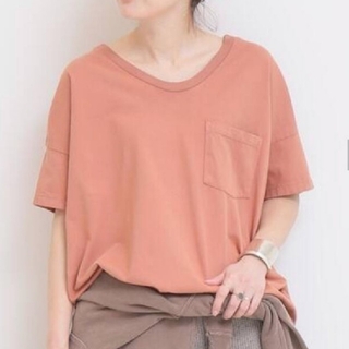 ドゥーズィエムクラス(DEUXIEME CLASSE)のDeuxieme Classe☆SKARGORNポケ付きワイドTシャツ　オレンジ(Tシャツ(半袖/袖なし))
