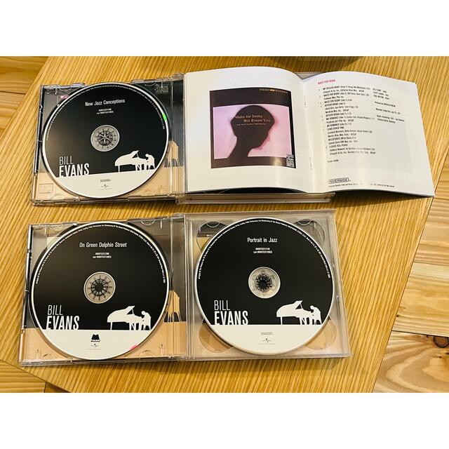 専用　ビル・エヴァンス　 CD15枚セット エンタメ/ホビーのCD(ジャズ)の商品写真