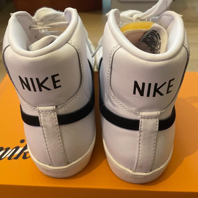 NIKE(ナイキ)のルパン様専用【美品】ナイキ ブレーザー MID ’77 ビンテージ シューズ  メンズの靴/シューズ(スニーカー)の商品写真