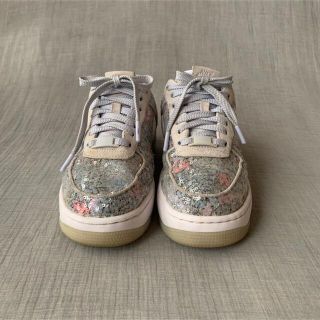 ナイキ(NIKE)のNIKE WMNS エアフォース1 アップステップ 35 スパンコール 23.5(スニーカー)