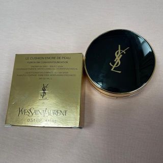 イヴサンローランボーテ(Yves Saint Laurent Beaute)のyves saint laurent イヴサンローラン アンクルドポールクッショ(ファンデーション)