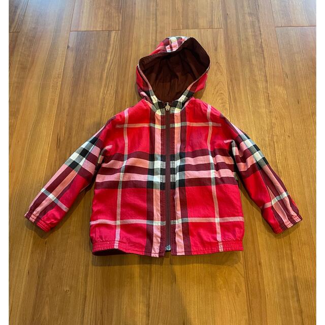 BURBERRY(バーバリー)のBURBERRY  リバーシブル　ジャンパー キッズ/ベビー/マタニティのキッズ服女の子用(90cm~)(ジャケット/上着)の商品写真