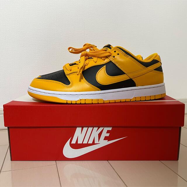 Nike Dunk Low "Championship Goldenrod"スニーカー