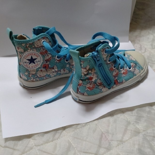 CONVERSE(コンバース)のコンバース★オールスター　15.0　ドラえもん キッズ/ベビー/マタニティのキッズ靴/シューズ(15cm~)(スニーカー)の商品写真