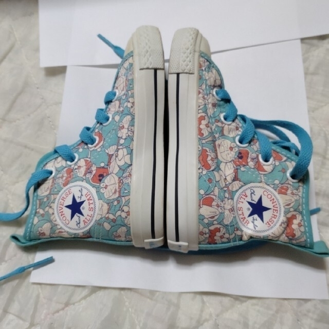 CONVERSE(コンバース)のコンバース★オールスター　15.0　ドラえもん キッズ/ベビー/マタニティのキッズ靴/シューズ(15cm~)(スニーカー)の商品写真