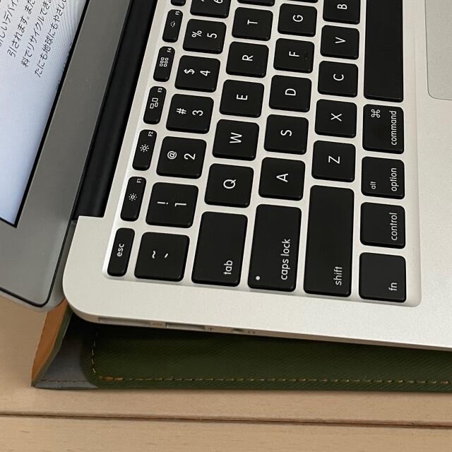 MacBook Air (M1, 2020) US配列,8GB/256GB