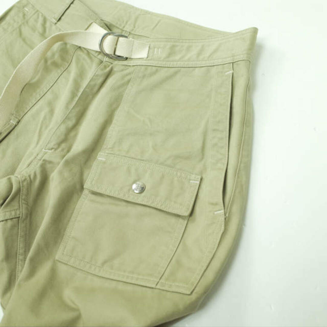 KAPTAIN SUNSHINE x BEAMS PLUS キャプテンサンシャイン ビームスプラス 別注 日本製 BUSH CHINO PANTS ブッシュチノパンツ KSB+4F04 S ベージュ ベルテッド ツイル ボトムス【中古】【KAPTAIN SUNSHINE × BEAMS PLUS】 メンズのパンツ(チノパン)の商品写真