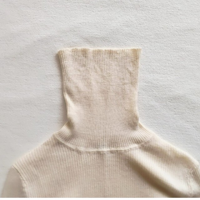 UNIQLO - ユニクロ タートルネックセーター Sサイズの通販 by yyy's