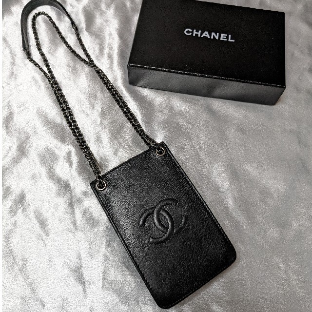 CHANEL - CHANEL フォンケース