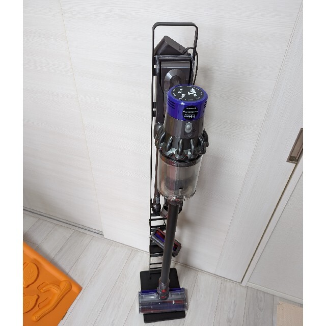 Dyson Cyclone V10 FLUFFY フロアドック付　ジャンク