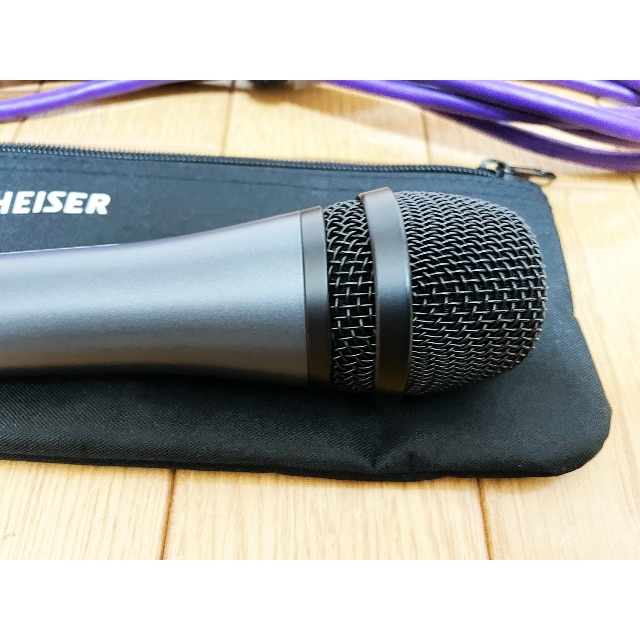 SENNHEISER(ゼンハイザー)のゼンハイザーe835 ダイナミックマイクとマイクケーブルセット 楽器のレコーディング/PA機器(マイク)の商品写真