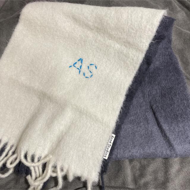 acne studios モヘア グラデーション ロングマフラー 肌触りがいい