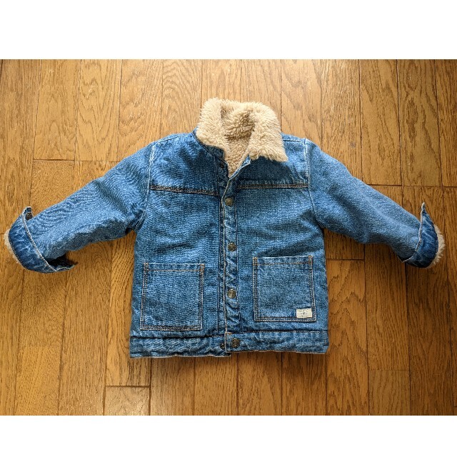 ZARA KIDS(ザラキッズ)のzaraリバーシブルデニムジャケット92 キッズ/ベビー/マタニティのキッズ服男の子用(90cm~)(ジャケット/上着)の商品写真