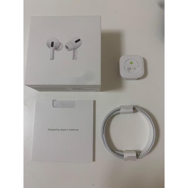 Apple(アップル)のAirPodsPro 付属品　充電ケーブル スマホ/家電/カメラのオーディオ機器(ヘッドフォン/イヤフォン)の商品写真