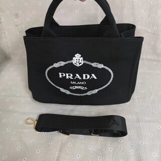 プラダ ショルダーバッグの通販 10,000点以上 | PRADAを買うならラクマ