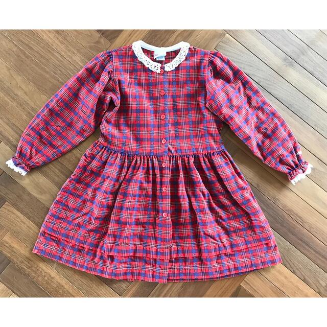 OshKosh(オシュコシュ)のoshkosh  赤チェックレース襟ワンピース　6T キッズ/ベビー/マタニティのキッズ服女の子用(90cm~)(ワンピース)の商品写真