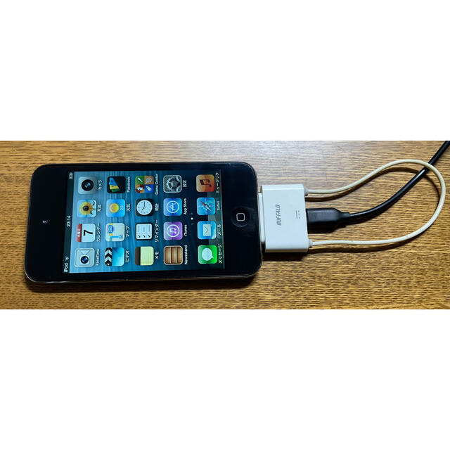 iPod(アイポッド)のiPod touch（アイポッドタッチ）32GB ブラック　MC544J/A スマホ/家電/カメラのオーディオ機器(ポータブルプレーヤー)の商品写真