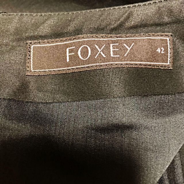 FOXEY(フォクシー)のフォクシーニューヨークFOXEY NEW YORK 42サイズ　ひざ丈バルーン レディースのスカート(ひざ丈スカート)の商品写真