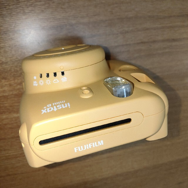 富士フイルム(フジフイルム)の富士フイルム instax mini8+ スマホ/家電/カメラのカメラ(フィルムカメラ)の商品写真