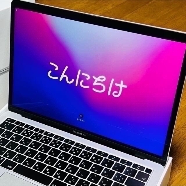 MacBook Air (Retina, 13-inch, 2019) 2