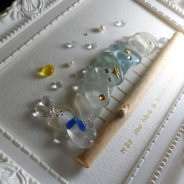 プチプチに シーグラスアート 雑貨 インテリアの通販 by エモ's shop|ラクマ 冬の森 ヒーリングアート 欧米 クマパック プチプチに シーグラスアート 雑貨 インテリアの通販 by エモ's shop|ラクマ 冬の森 ヒーリングアート 欧米 クマパック