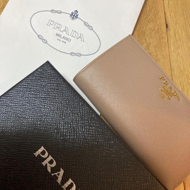 PRADA(プラダ)のサフィアーノマルチカラー財布(ピンクベージュ/レッド) メンズのファッション小物(長財布)の商品写真