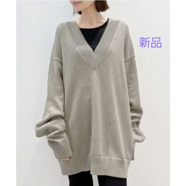 L'Appartement DEUXIEME CLASSE(アパルトモンドゥーズィエムクラス)の新品タグ付■スタジオ ニコルソン■Merino cotton V/N knit レディースのトップス(ニット/セーター)の商品写真