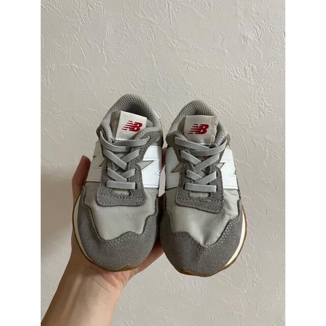 New Balance(ニューバランス)のMina 様専用　14.5サイズのキッズシューズと15cm キッズ　シューズ キッズ/ベビー/マタニティのキッズ靴/シューズ(15cm~)(スニーカー)の商品写真