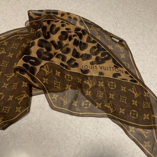 ルイヴィトン(LOUIS VUITTON)のLOUIS VUITTON スカーフ　ストール　シルク100%(バンダナ/スカーフ)