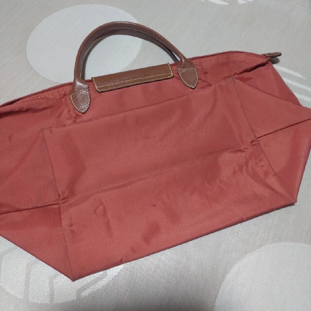 LONGCHAMP(ロンシャン)のロンシャン　プリアージュ M 赤系 レディースのバッグ(トートバッグ)の商品写真