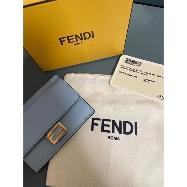 FENDI(フェンディ)のFENDI カードケース レディースのファッション小物(名刺入れ/定期入れ)の商品写真