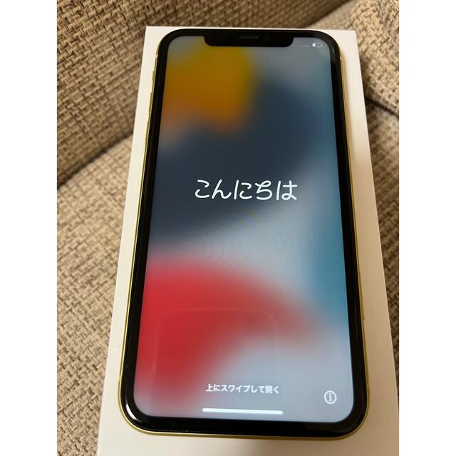 iPhone(アイフォーン)のiPhone11 64GB イエロー　SIMフリー　美品 スマホ/家電/カメラのスマートフォン/携帯電話(スマートフォン本体)の商品写真