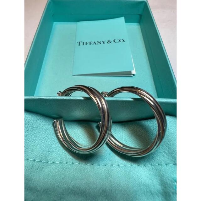 Tiffany & Co.(ティファニー)のサラ様専用　TIFFANY　パロマ メロディ フープピアス　シルバー レディースのアクセサリー(ピアス)の商品写真