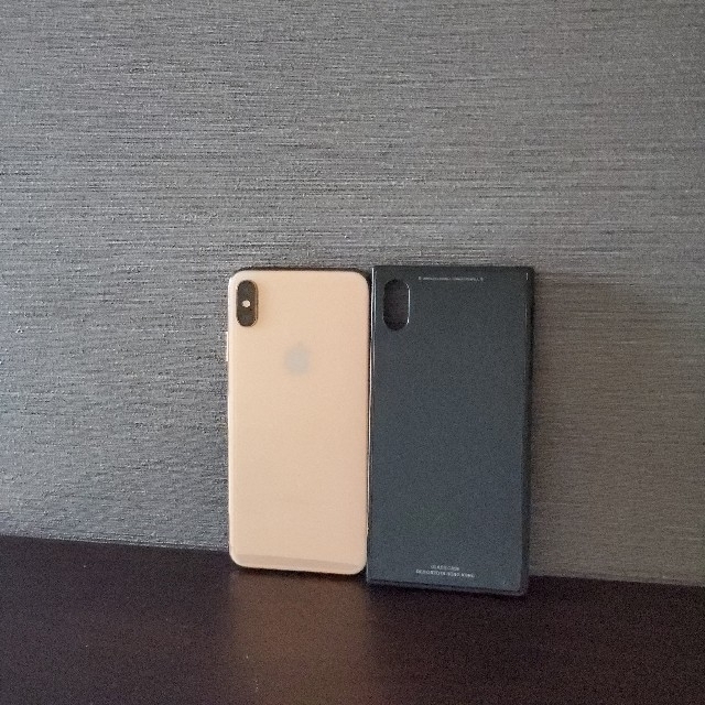 Apple - iPhone xs max ゴールド 256GBの通販 by momo's shop Apple - iPhone xs max ゴールド 256GBの通販 by momo's shop