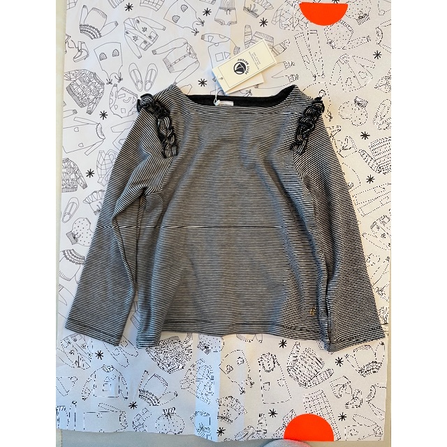 PETIT BATEAU(プチバトー)の新品　プチバトー　マリニエール　トップス　4ans キッズ/ベビー/マタニティのキッズ服女の子用(90cm~)(Tシャツ/カットソー)の商品写真