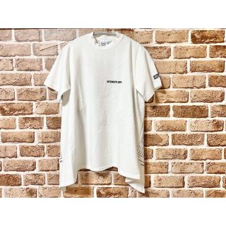 バレンシアガ Tシャツ・カットソーメンズバックプリントの通販